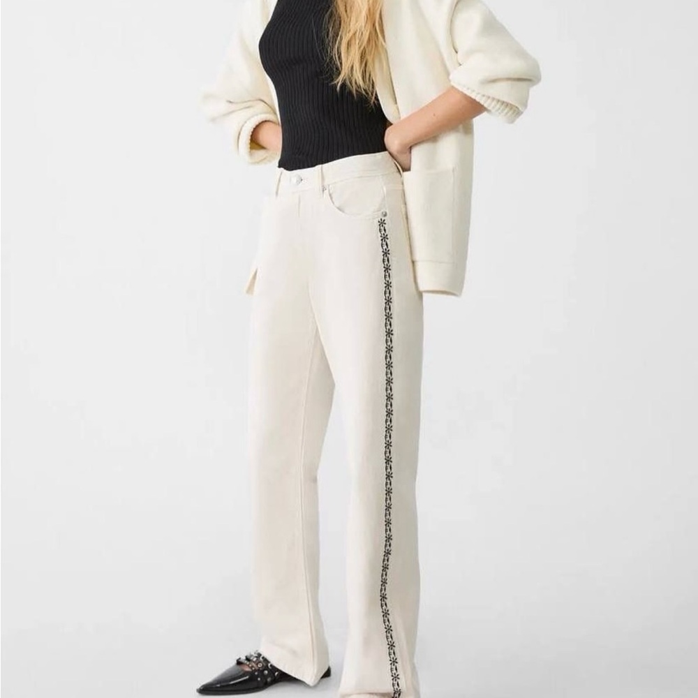 Stradivarius Off-White Denim Pants